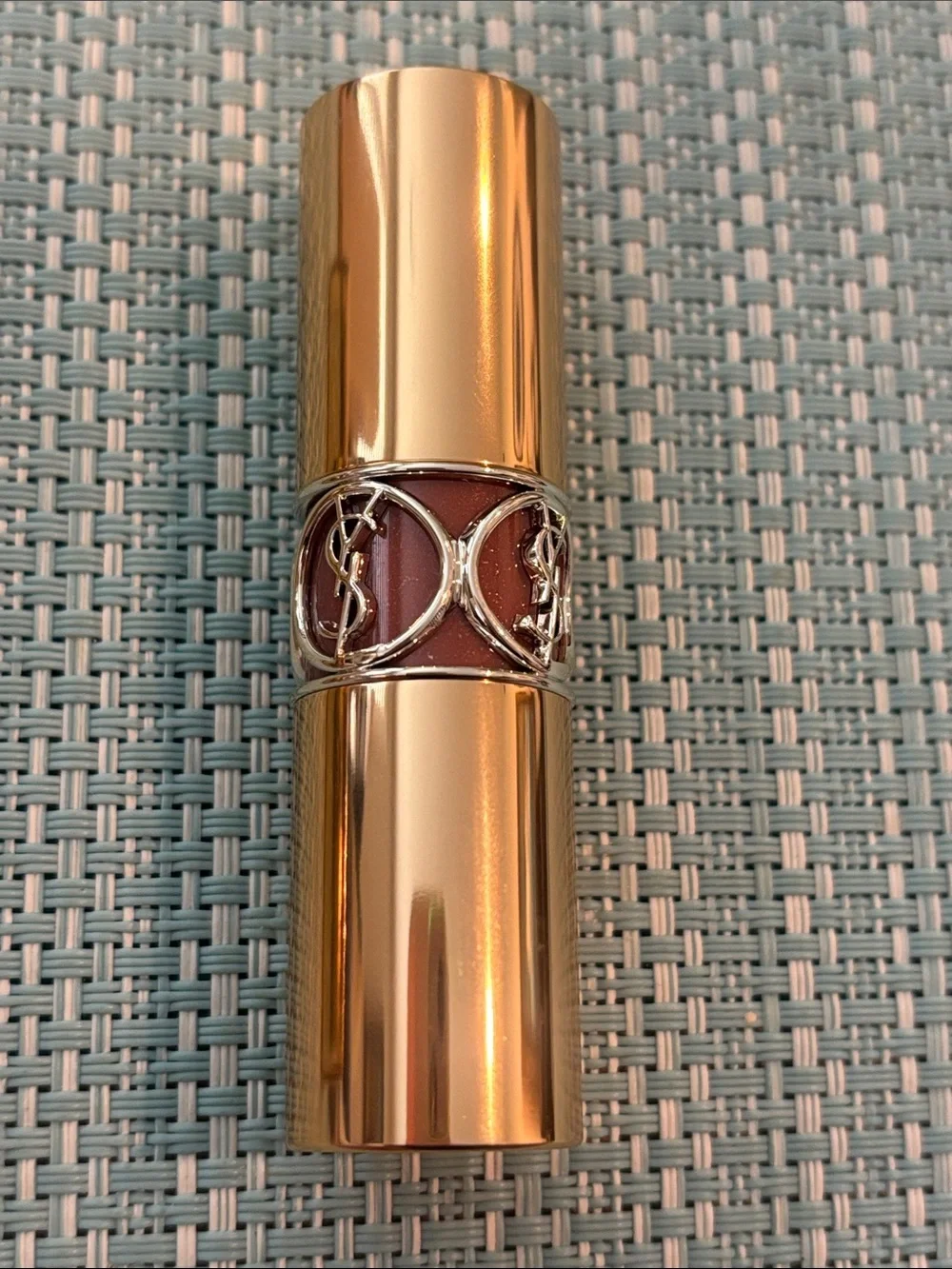 Yves Saint Laurent-  Rouge Volupté Shine Lipstick — “121” Beige Satin NWT
